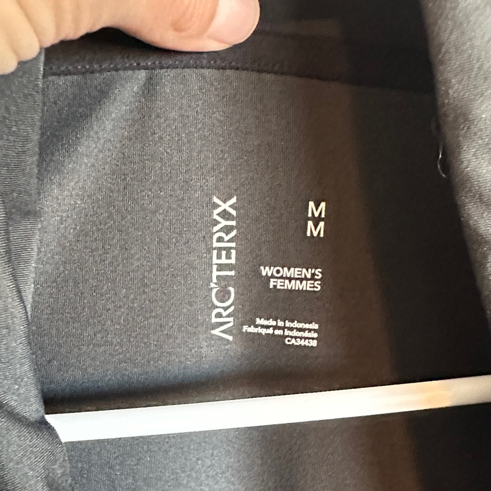 Arcteryx Verana Cowl Neck - Picture 3 of 5